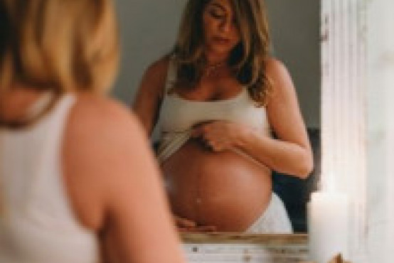 Strie v těhotenství: co na ně pomáhá?